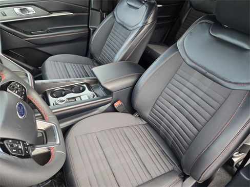 New 2026 Ford Explorer ST-Line image 19