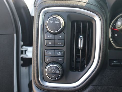 Used 2022 Chevrolet Silverado 2500 LTZ w/ Z71 Chrome Sport Edition image 35