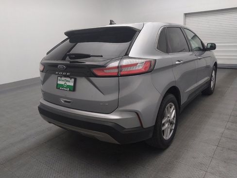 Used 2024 Ford Edge SEL image 9