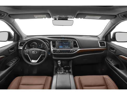 Used 2019 Toyota Highlander XLE image 7