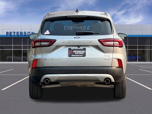 Used 2024 Ford Escape Platinum AWD/4WD image 5