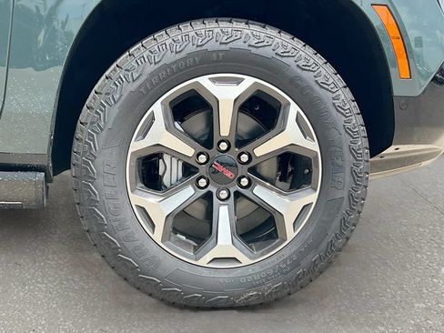 New 2026 GMC Yukon XL AT4 Ultimate AWD/4WD image 19
