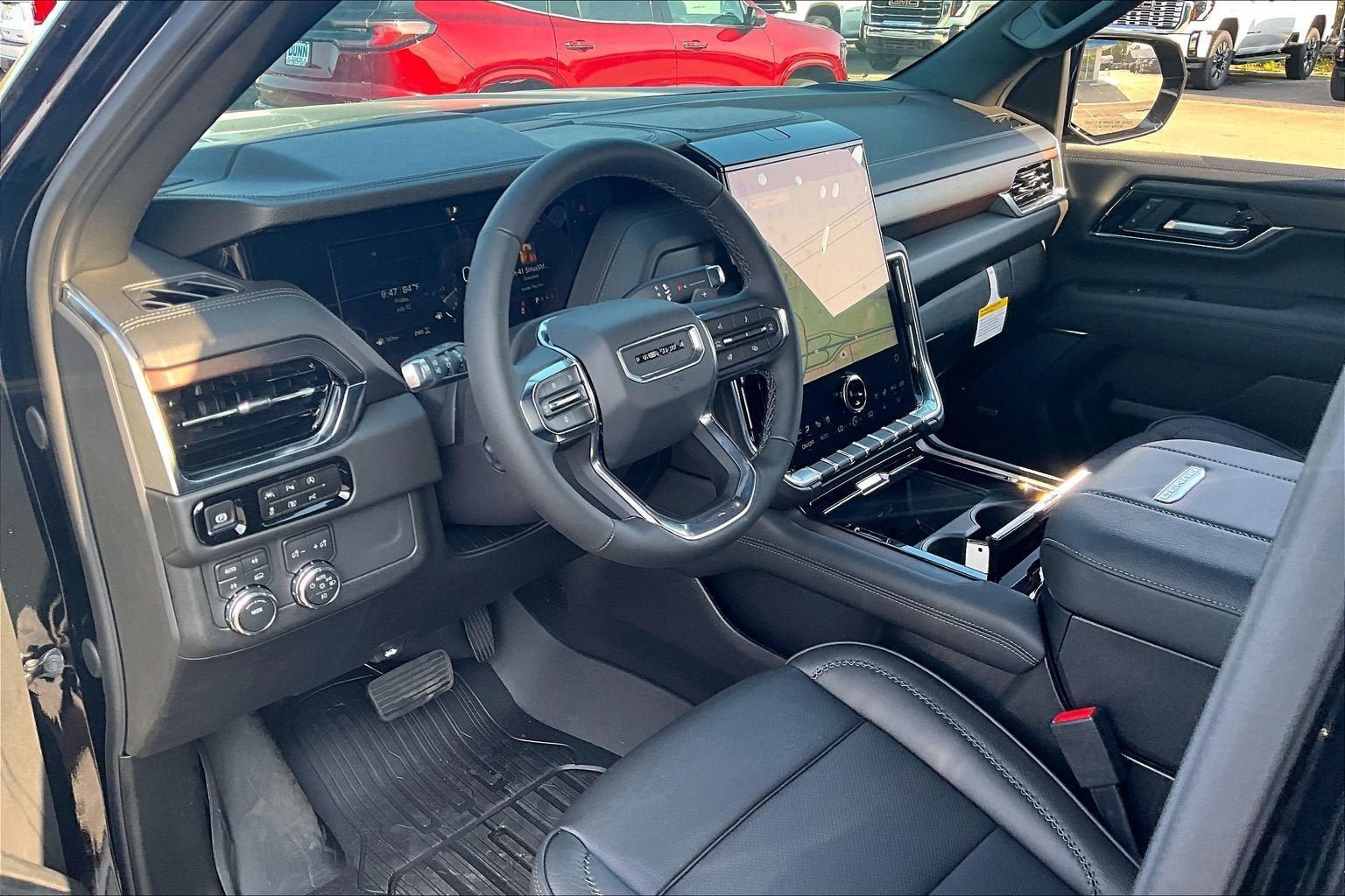 New 2026 GMC Yukon XL Denali AWD/4WD image 6