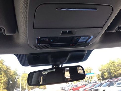 Used 2024 Ford F350 Lariat w/ Sport Appearance Package image 16