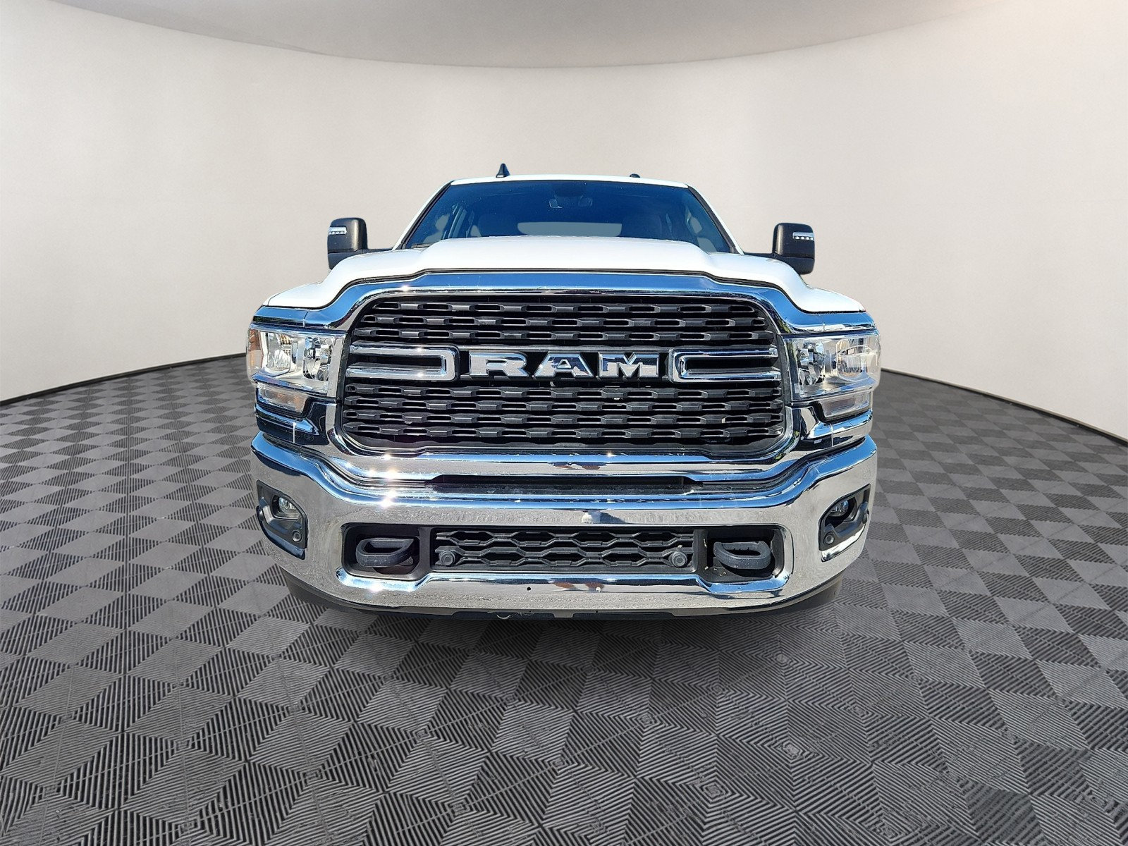 Used 2023 RAM 2500 Big Horn w/ Level 1 Equipment Group AWD/4WD image 2