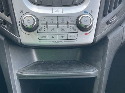 Used 2016 Chevrolet Equinox LT w/ Convenience Package image 22