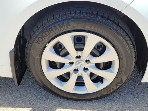 New 2026 Toyota Corolla LE image 7