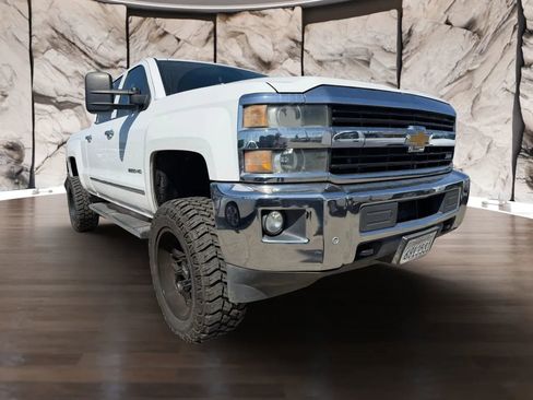 Used 2015 Chevrolet Silverado 2500 LTZ w/ Duramax Plus Package image 3