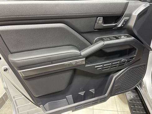 New 2026 Toyota 4Runner TRD Off-Road Premium AWD/4WD image 8