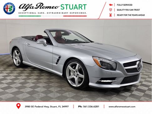 Used 2013 Mercedes-Benz SL 550 image 1