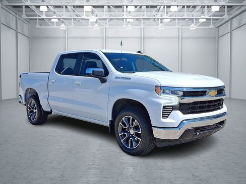 Certified 2024 Chevrolet Silverado 1500 LT AWD/4WD image 4