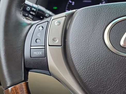 Used 2013 Lexus RX 350 AWD w/ Navigation Pkg image 39
