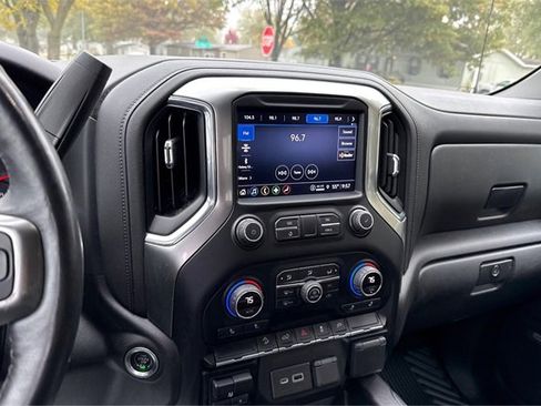 Used 2021 Chevrolet Silverado 1500 LT Trail Boss w/ Convenience Package II image 14