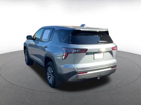 Used 2025 Chevrolet Equinox LT image 11