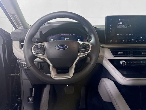 New 2026 Ford Explorer Active AWD/4WD image 23