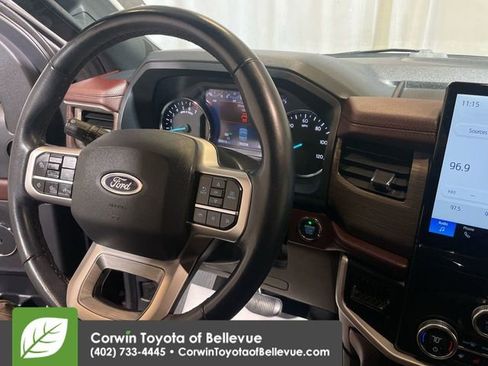 Used 2024 Ford Expedition Limited image 21