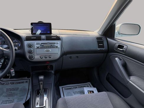 Used 2005 Honda Civic Hybrid Sedan image 21