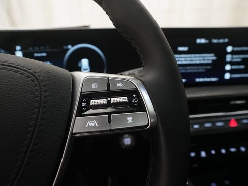 Used 2025 Kia Telluride SX X-Line AWD/4WD image 19