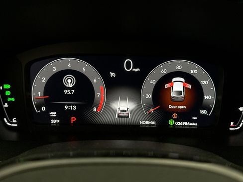 Used 2023 Acura Integra A-Spec image 10