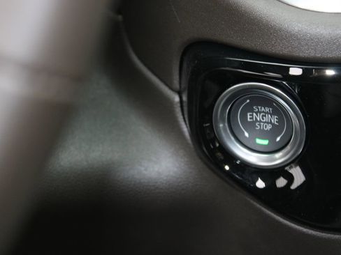 New 2026 Chevrolet Silverado 1500 LTZ w/ Z71 Off-Road Package image 39