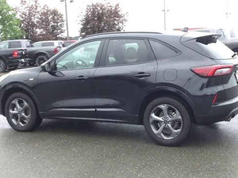 Used 2024 Ford Escape ST-Line image 6