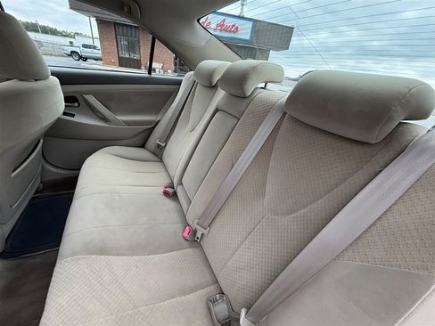 Used 2007 Toyota Camry FWD image 19