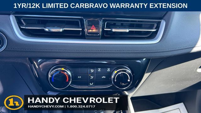 Used 2025 Chevrolet TrailBlazer LT AWD/4WD image 27
