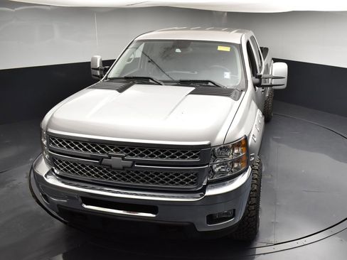 Used 2013 Chevrolet Silverado 2500 W/T AWD/4WD image 52
