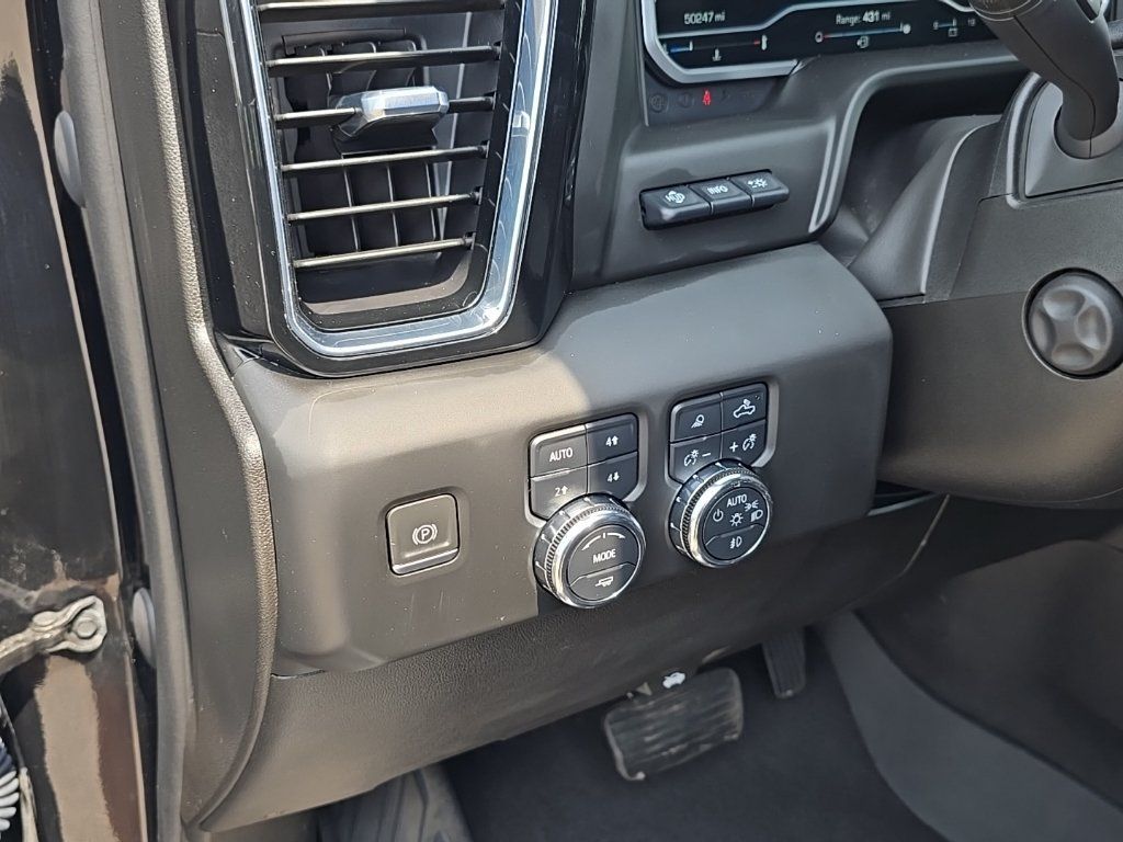 Used 2023 GMC Sierra 1500 Denali w/ Denali Reserve Package AWD/4WD image 10