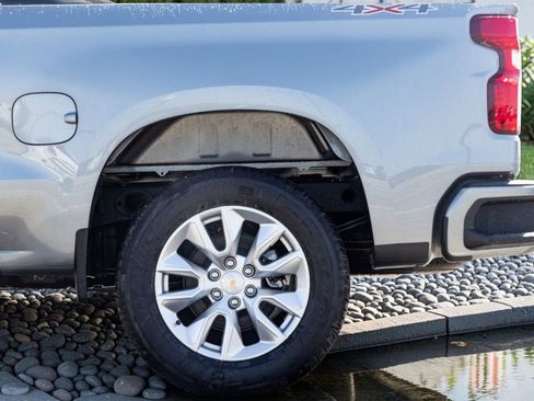 New 2026 Chevrolet Silverado 1500 Custom AWD/4WD image 27