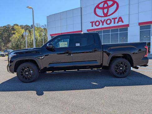 New 2026 Toyota Tundra Limited AWD/4WD image 2