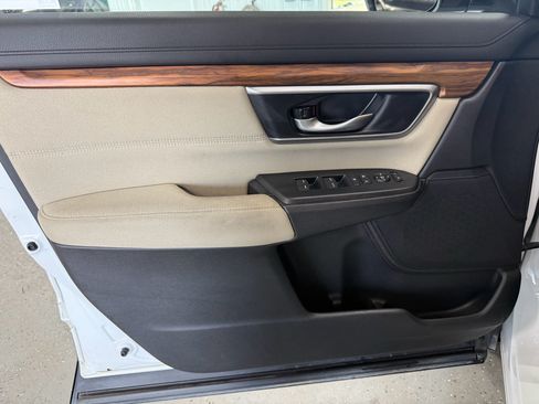 Used 2019 Honda CR-V EX image 10