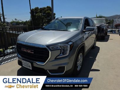 Used 2024 GMC Terrain SLE