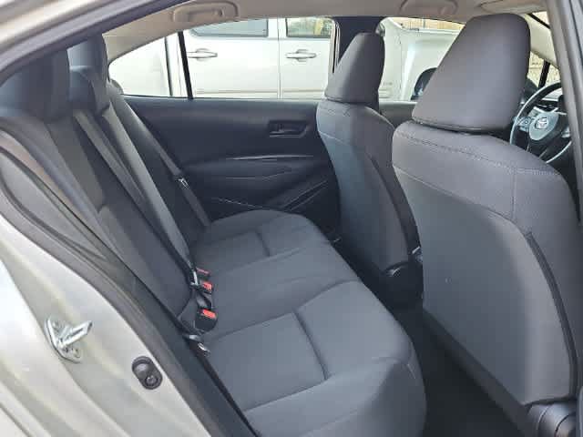 Used 2024 Toyota Corolla LE FWD image 17