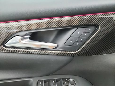 Used 2026 Chevrolet Traverse High Country w/ LPO, Floor Liner Package FWD image 22