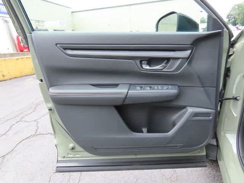 Used 2026 Honda CR-V TrailSport image 16