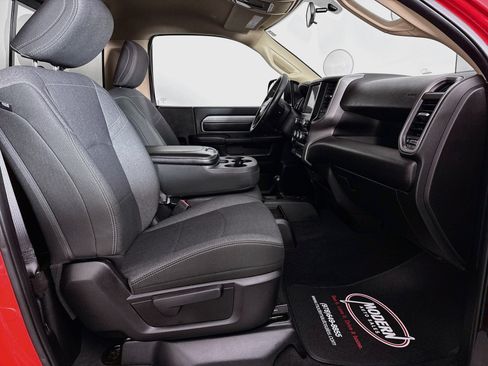 Used 2019 RAM 2500 Tradesman AWD/4WD image 31