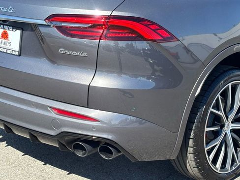Used 2023 Maserati Grecale GT image 8