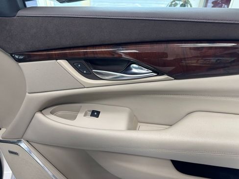 Used 2015 Cadillac Escalade ESV Premium AWD/4WD image 15