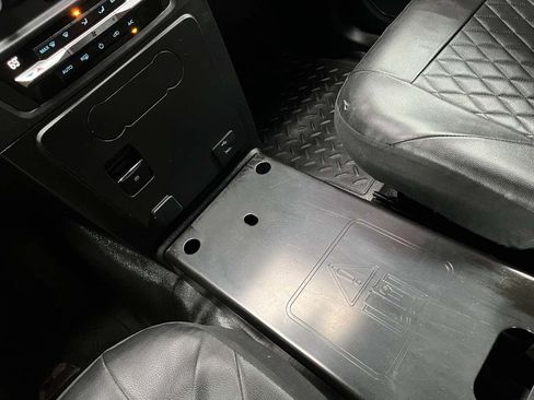 Used 2020 Ford Explorer 4WD Police Interceptor image 18