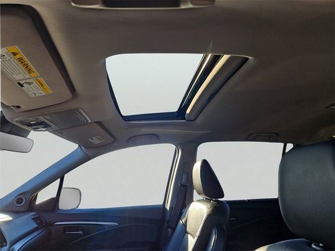 Certified 2022 Honda Pilot Special Edition image 15