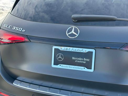 Used 2026 Mercedes-Benz GLC 350e 4MATIC image 13