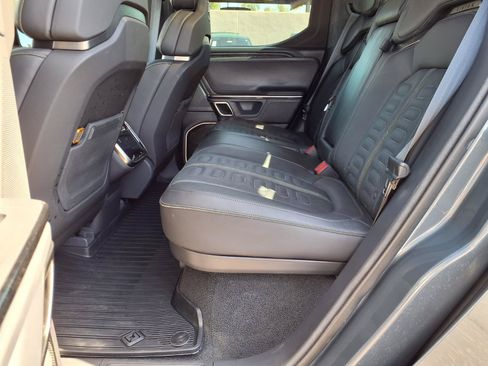 Used 2022 Rivian R1T Adventure AWD/4WD image 16