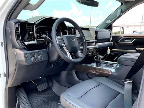 New 2026 Chevrolet Silverado 1500 RST AWD/4WD image 8