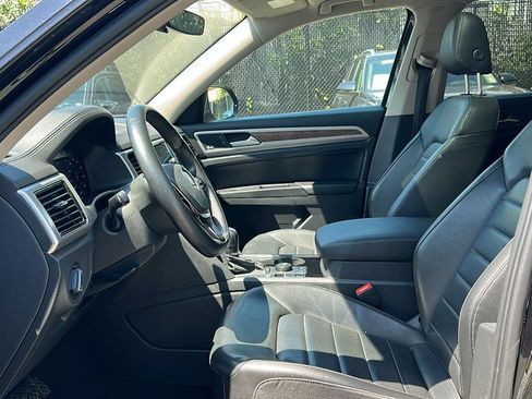 Used 2018 Volkswagen Atlas SEL Premium AWD/4WD image 8