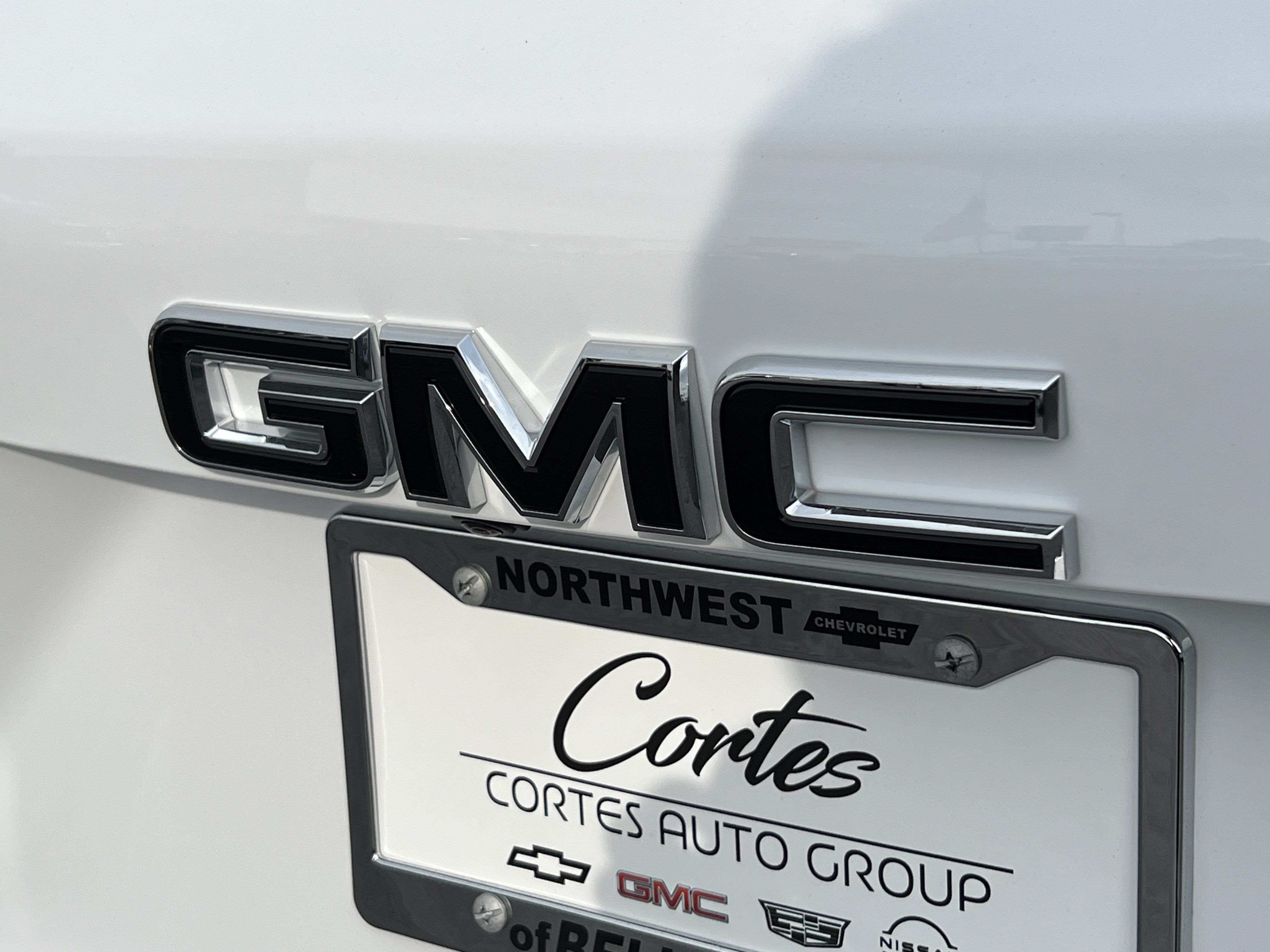 Used 2026 GMC Terrain Elevation w/ Elevation Premium Package AWD/4WD image 8