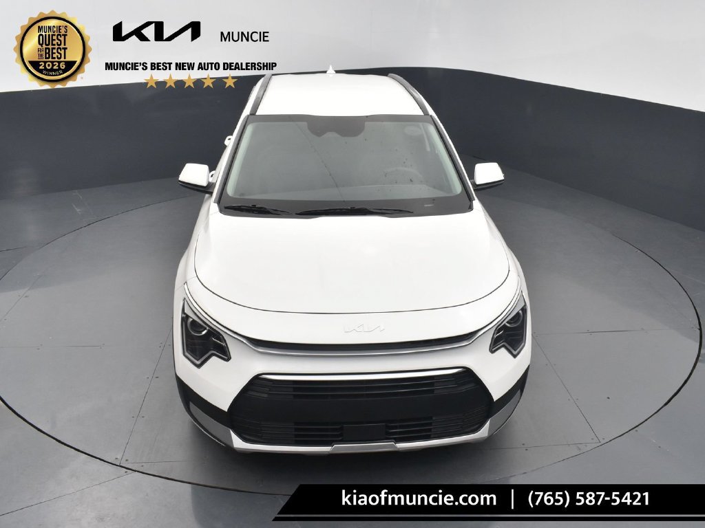 Used 2025 Kia Niro EX FWD image 42