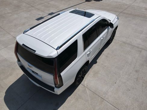 Used 2019 Cadillac Escalade Platinum image 68