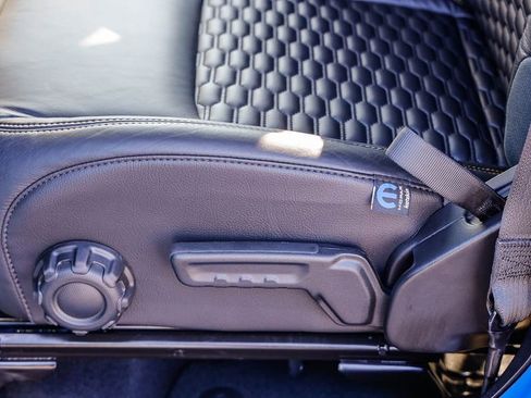 New 2025 Jeep Wrangler Sport S image 23