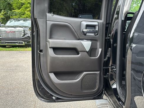 Used 2018 Chevrolet Silverado 1500 LTZ Z71 AWD/4WD image 26